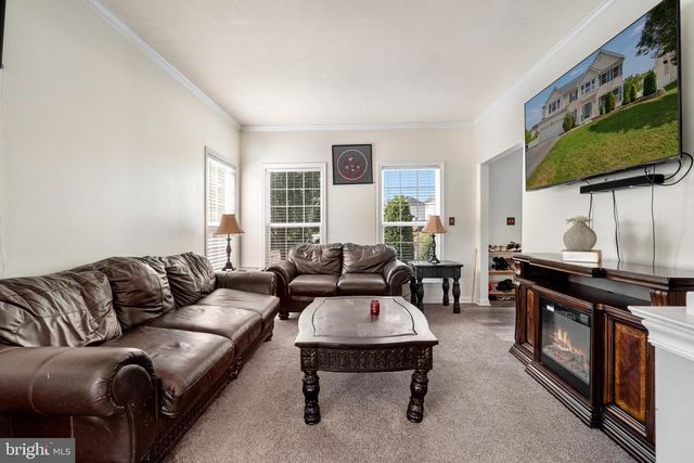 31 RULAND DR, Bunker Hill, WV 25413