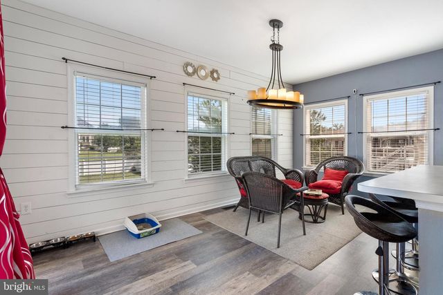 31 RULAND DR, Bunker Hill, WV 25413