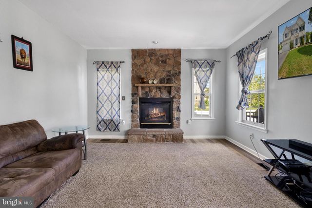 31 RULAND DR, Bunker Hill, WV 25413