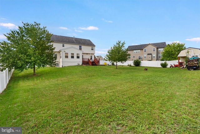 31 RULAND DR, Bunker Hill, WV 25413