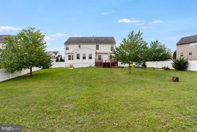 31 RULAND DR, Bunker Hill, WV 25413