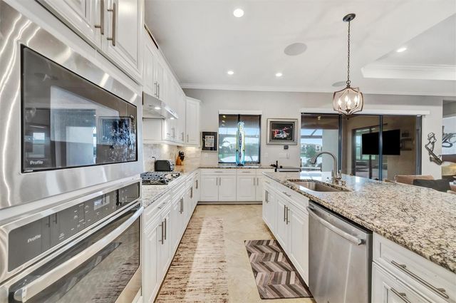 16816 BWANA PLACE, Bradenton, FL 34211