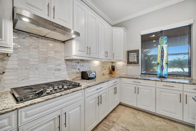 16816 BWANA PLACE, Bradenton, FL 34211