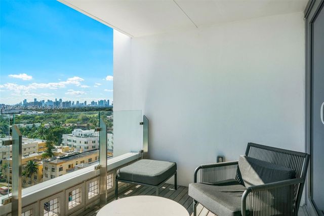 2901 Collins Ave 1204, Miami Beach, FL 33140