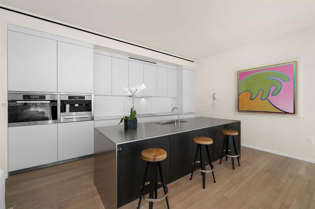 2901 Collins Ave 1204, Miami Beach, FL 33140