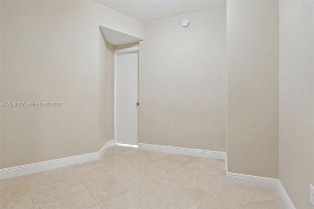 19333 Collins Ave 703, Sunny Isles Beach, FL 33160