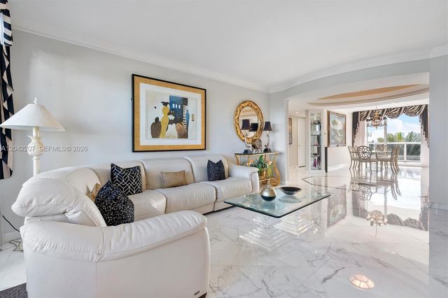 19333 Collins Ave 703, Sunny Isles Beach, FL 33160