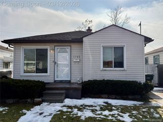 1765 Garfield Avenue, Lincoln Park, MI 48146