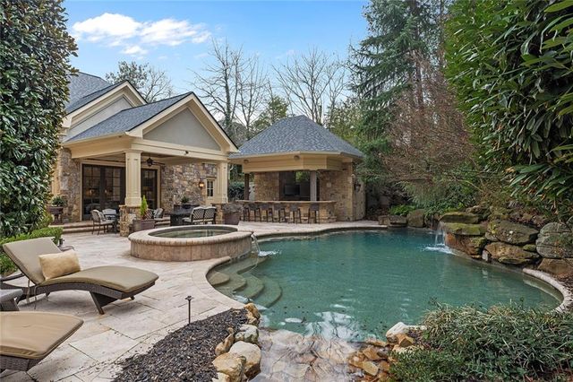 3594 Tuxedo Court, Atlanta, GA 30305