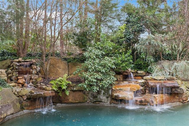 3594 Tuxedo Court, Atlanta, GA 30305