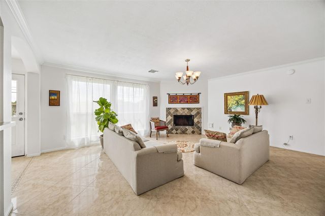 8327 Sonesta Point Lane, Houston, TX 77083