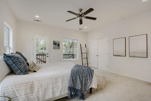 2109 Newfield LN A, Austin, TX 78703