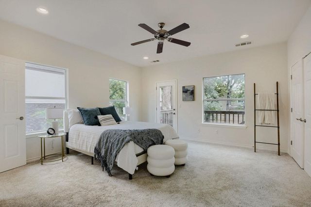 2109 Newfield LN A, Austin, TX 78703
