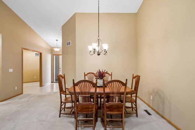 7929 Barrymore Lane, Woodbury, MN 55125