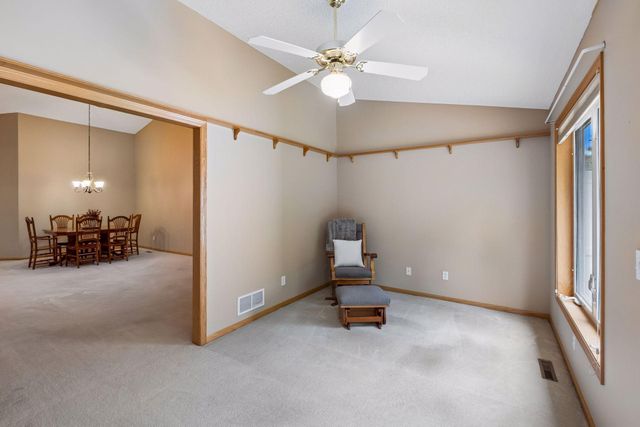 7929 Barrymore Lane, Woodbury, MN 55125