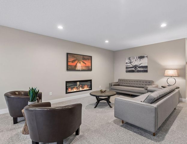 15351 110th Avenue N, Dayton, MN 55369