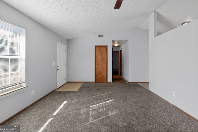 10248 Briarbay Loop, Jonesboro, GA 30238