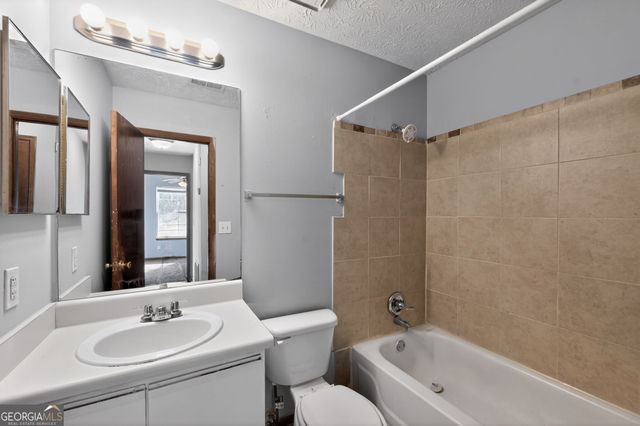 10248 Briarbay Loop, Jonesboro, GA 30238