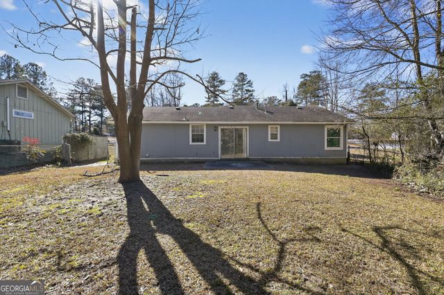 10248 Briarbay Loop, Jonesboro, GA 30238