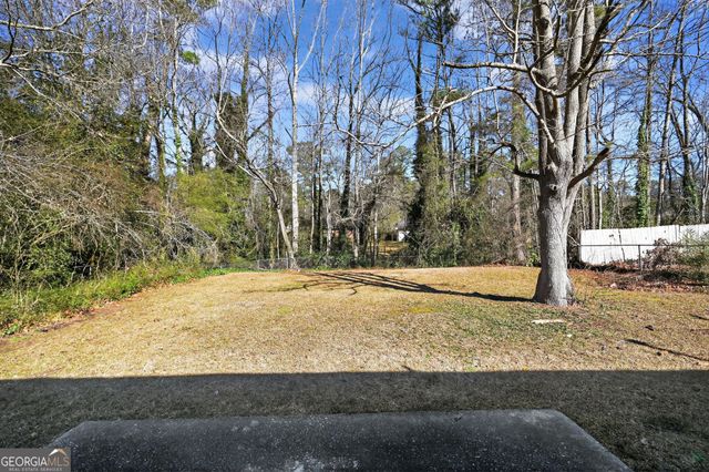 10248 Briarbay Loop, Jonesboro, GA 30238