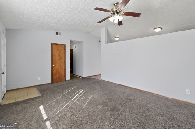 10248 Briarbay Loop, Jonesboro, GA 30238