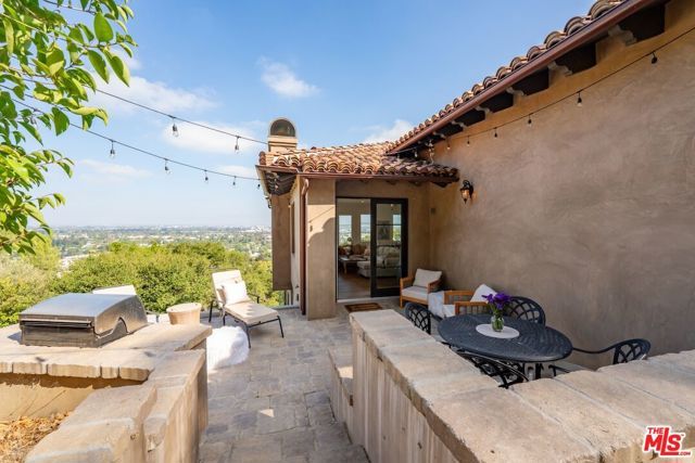 3721 Eureka Drive, Studio City (los Angeles), CA 91604