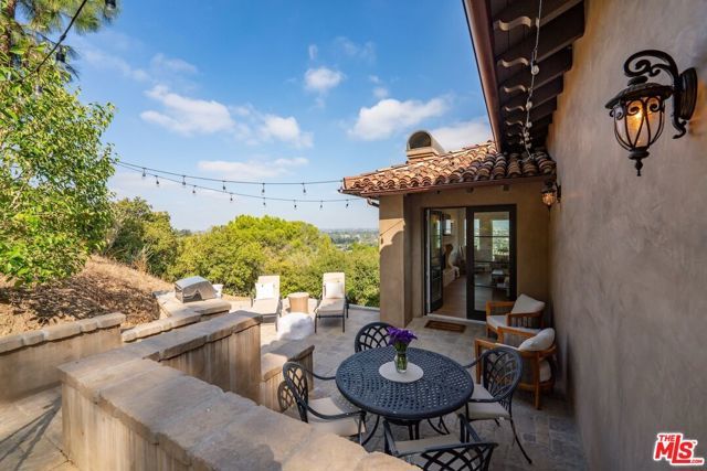 3721 Eureka Drive, Studio City (los Angeles), CA 91604