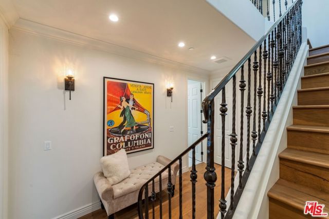 3721 Eureka Drive, Studio City (los Angeles), CA 91604