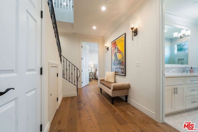 3721 Eureka Drive, Studio City (los Angeles), CA 91604