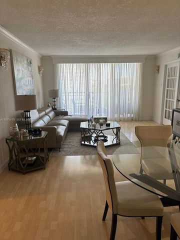 18081 Biscayne Blvd 702, Aventura, FL 33160