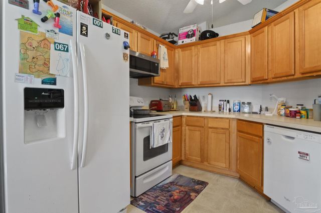 2492 Redoubt Ave, Pensacola, FL 32507