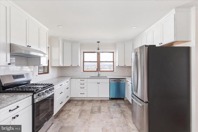 5691 ALUM SPRINGS RD, Edinburg, VA 22824