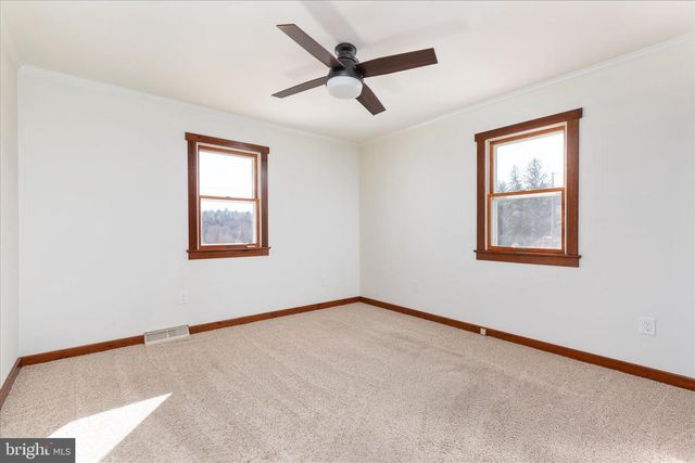 5691 ALUM SPRINGS RD, Edinburg, VA 22824