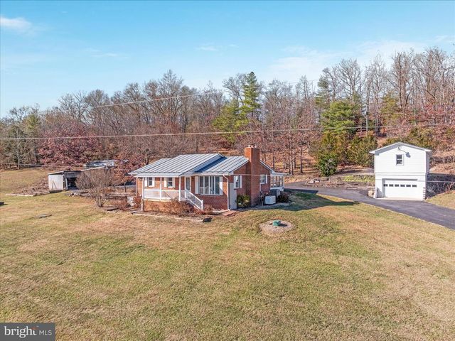 5691 ALUM SPRINGS RD, Edinburg, VA 22824