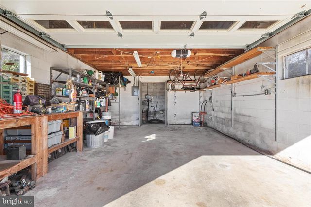 5691 ALUM SPRINGS RD, Edinburg, VA 22824