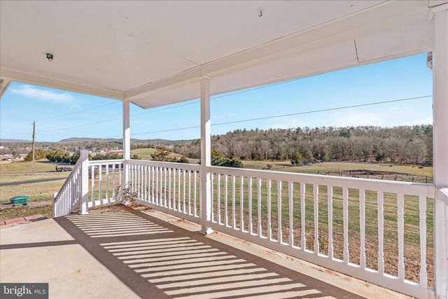 5691 ALUM SPRINGS RD, Edinburg, VA 22824