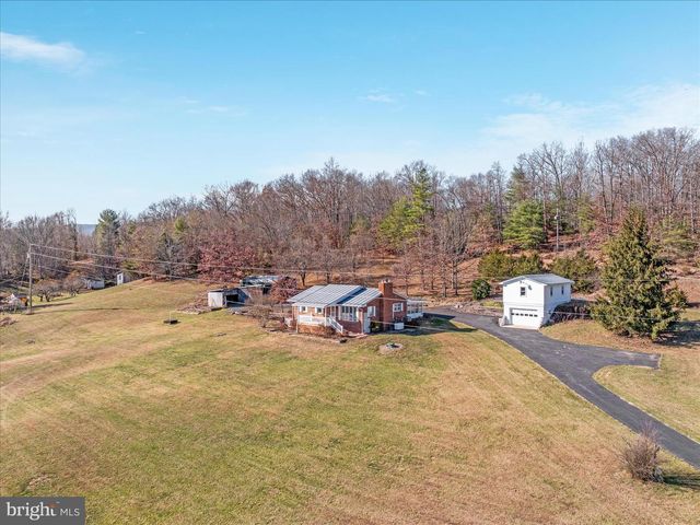 5691 ALUM SPRINGS RD, Edinburg, VA 22824