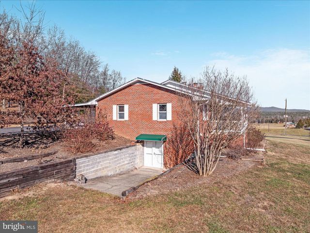 5691 ALUM SPRINGS RD, Edinburg, VA 22824