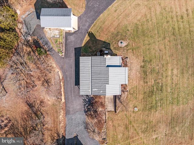 5691 ALUM SPRINGS RD, Edinburg, VA 22824