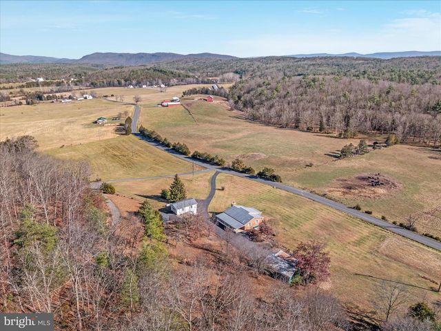 5691 ALUM SPRINGS RD, Edinburg, VA 22824