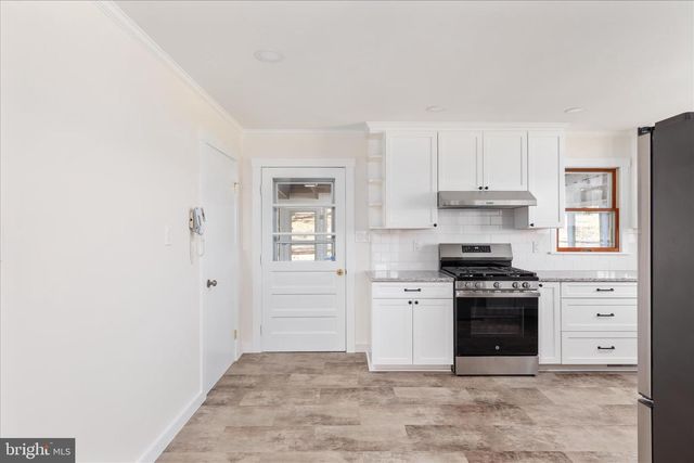 5691 ALUM SPRINGS RD, Edinburg, VA 22824