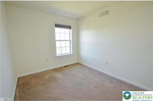 7550 Pioneer Drive, Lower Macungie Twp, PA 18062