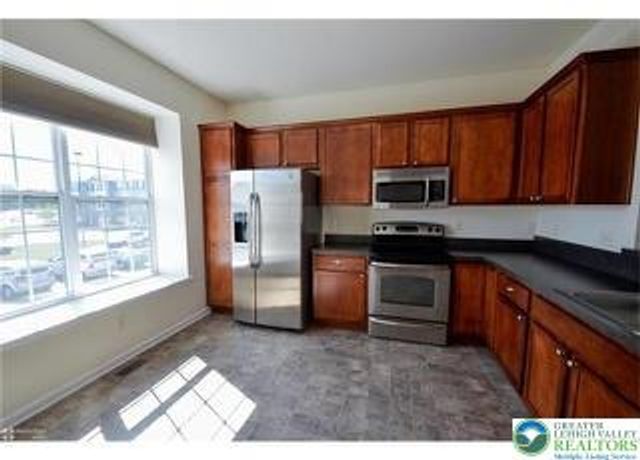 7550 Pioneer Drive, Lower Macungie Twp, PA 18062