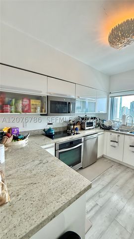 601 NE 36th St 3309, Miami, FL 33137