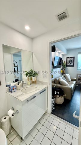 601 NE 36th St 3309, Miami, FL 33137