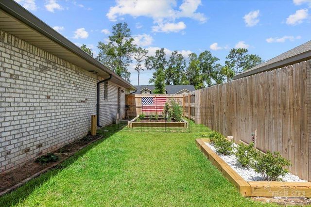 5986 Parsonage Cir, Milton, FL 32570