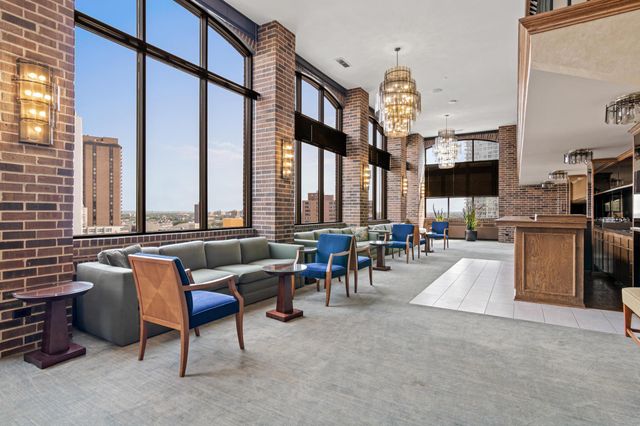 1235 Yale Place 808, Minneapolis, MN 55403