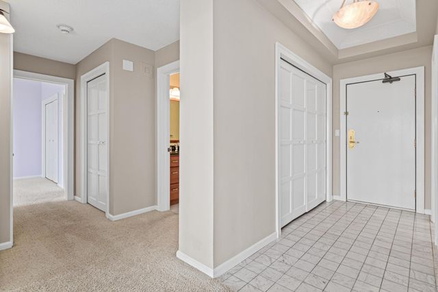 1235 Yale Place 808, Minneapolis, MN 55403