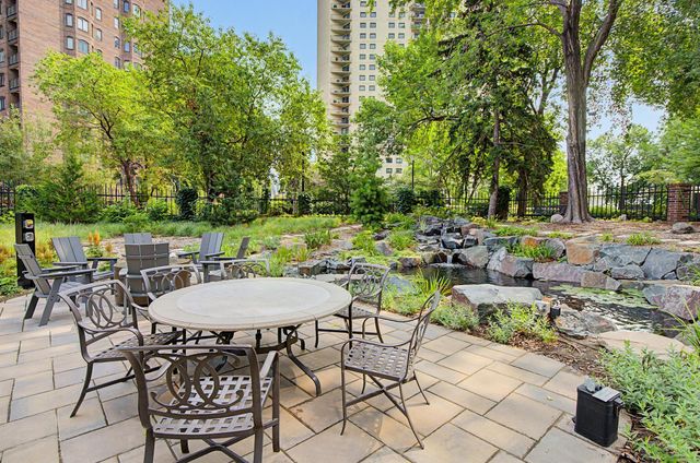 1235 Yale Place 808, Minneapolis, MN 55403