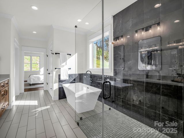 85 Adger Drive, Hendersonville, NC 28739